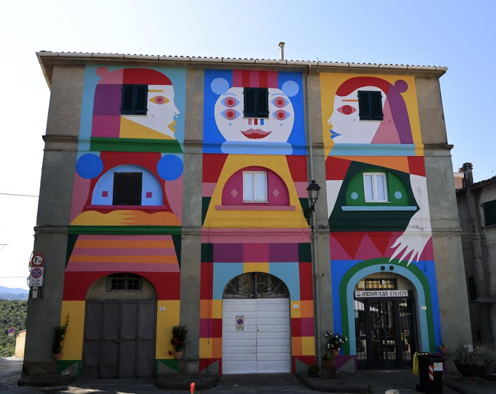 riparbella Italia 12